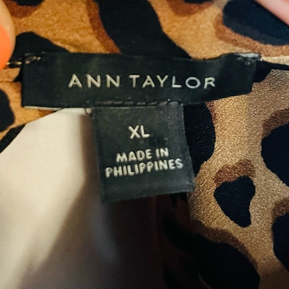 Ann Taylor XL Button Down Blouse | Leopard Print | Long Sleeve - Picture 5 of 6